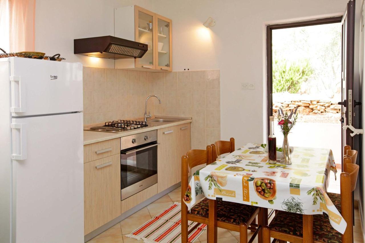 Doro Apartment